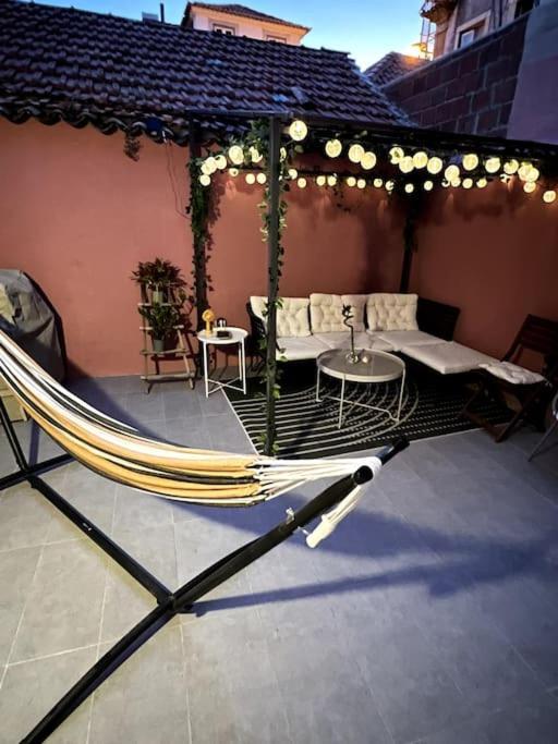 Apartment Luxury Artistic Digital Nomad Getaway W/ Terrace