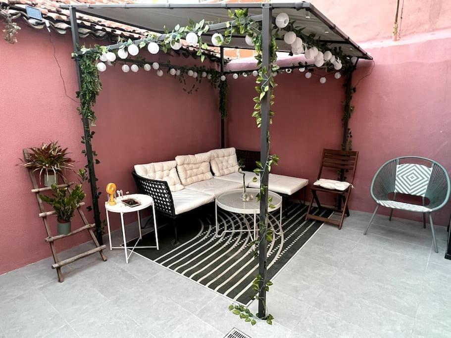 Luxury Artistic Digital Nomad Getaway W/ Terrace Lissabon